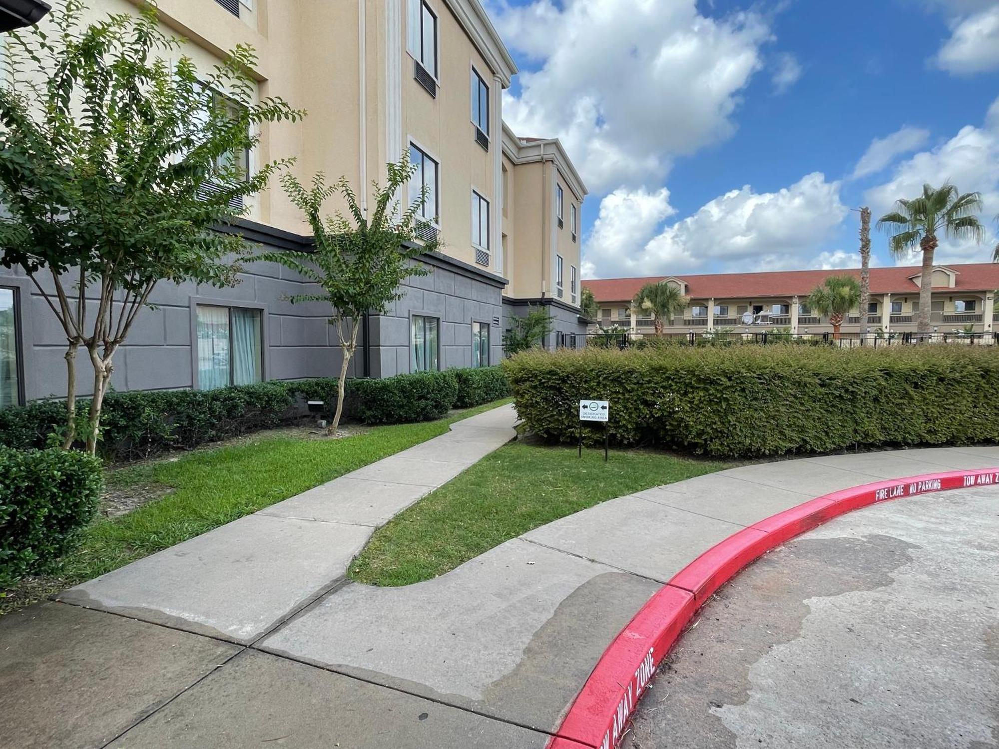 Spark By Hilton Houston Hobby Airport Экстерьер фото