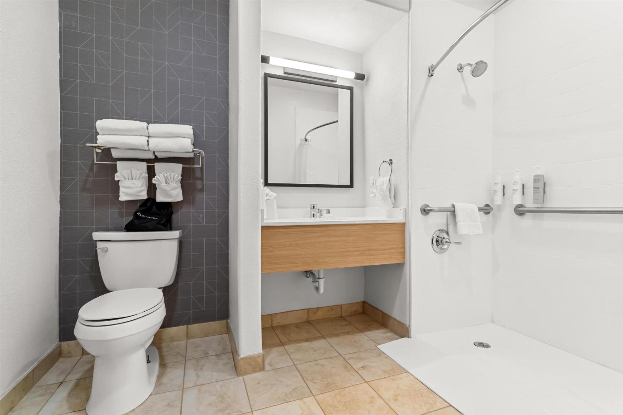 Spark By Hilton Houston Hobby Airport Экстерьер фото