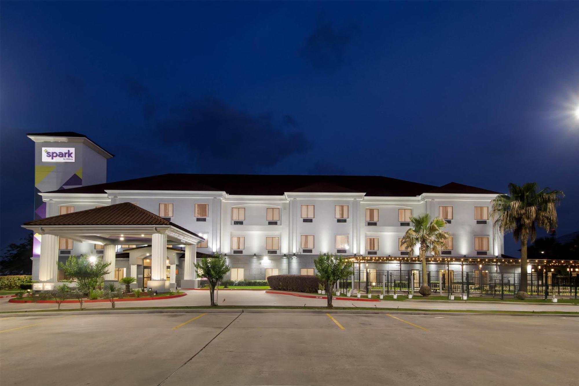 Spark By Hilton Houston Hobby Airport Экстерьер фото